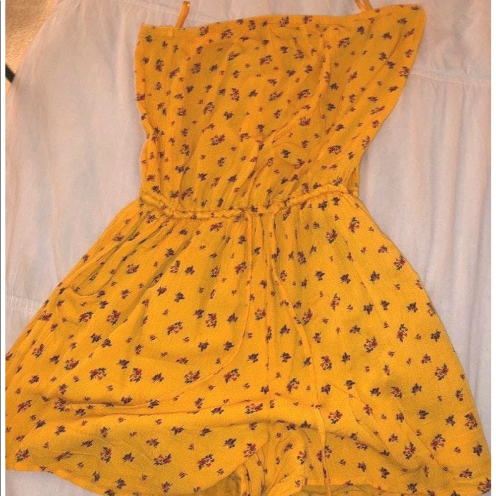 Hollister romper